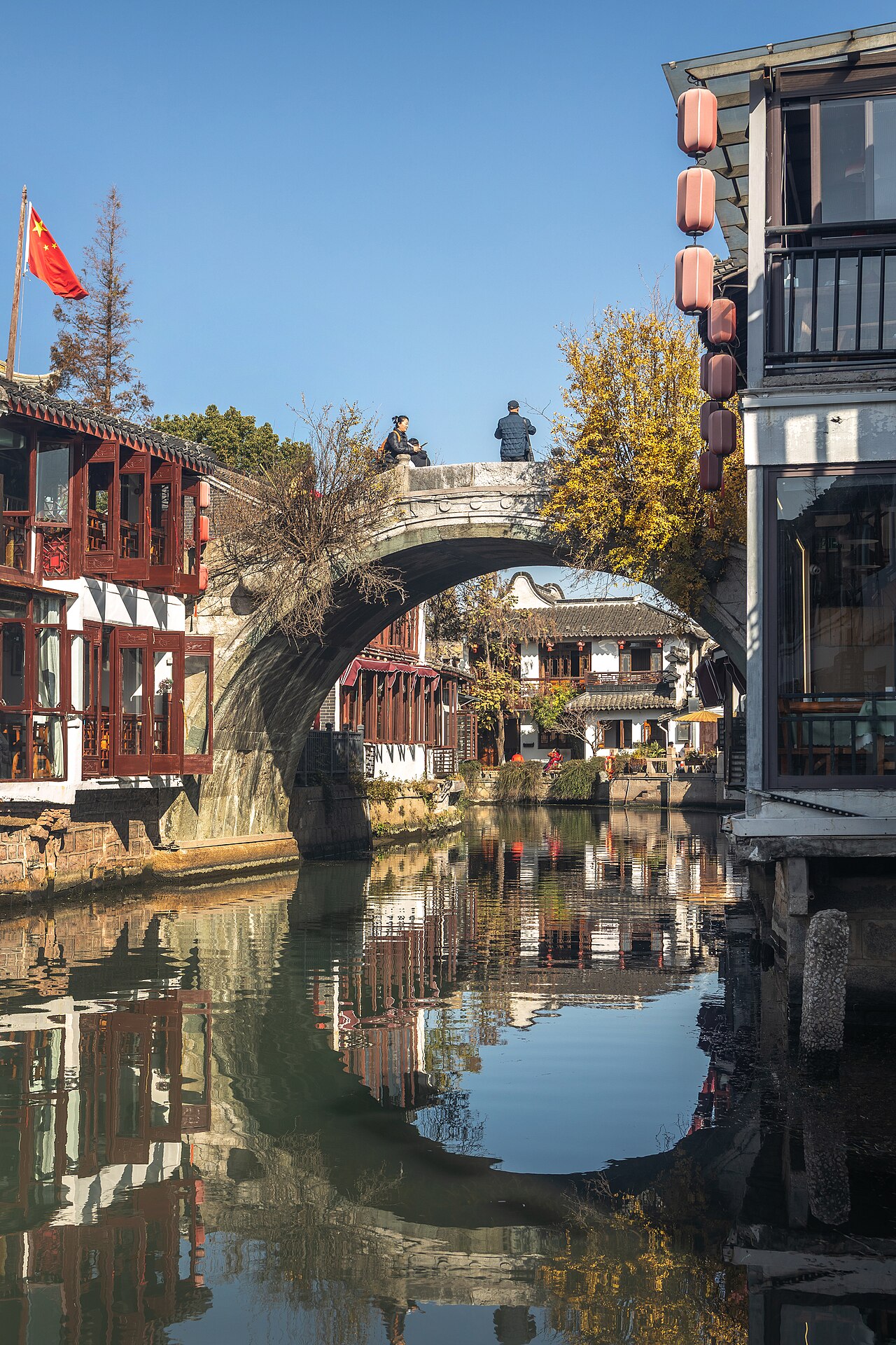 青西邻近朱家角月桥水景