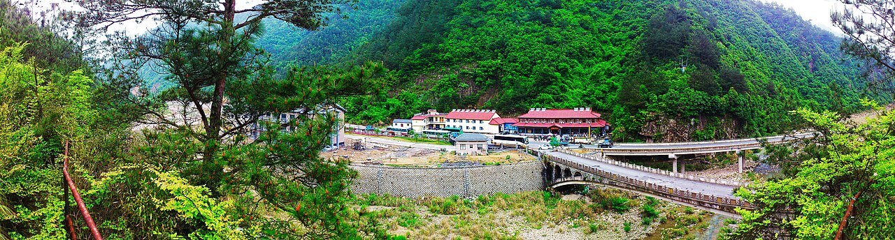大明山邻近浙西大峡谷山桥