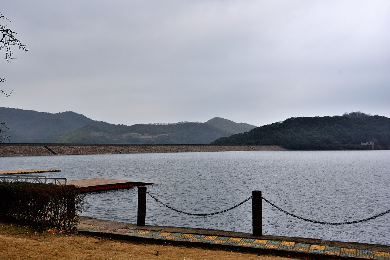 宁波九龙湖湖山景观