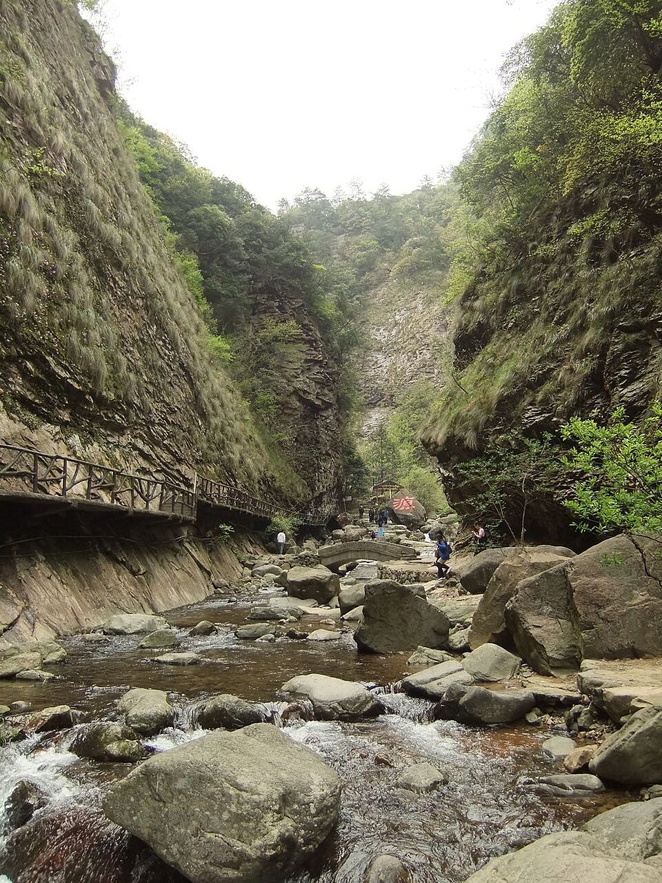 临川古道邻近太湖源峡谷