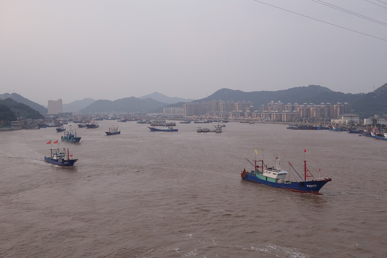 松兰山所在象山石浦渔港全景
